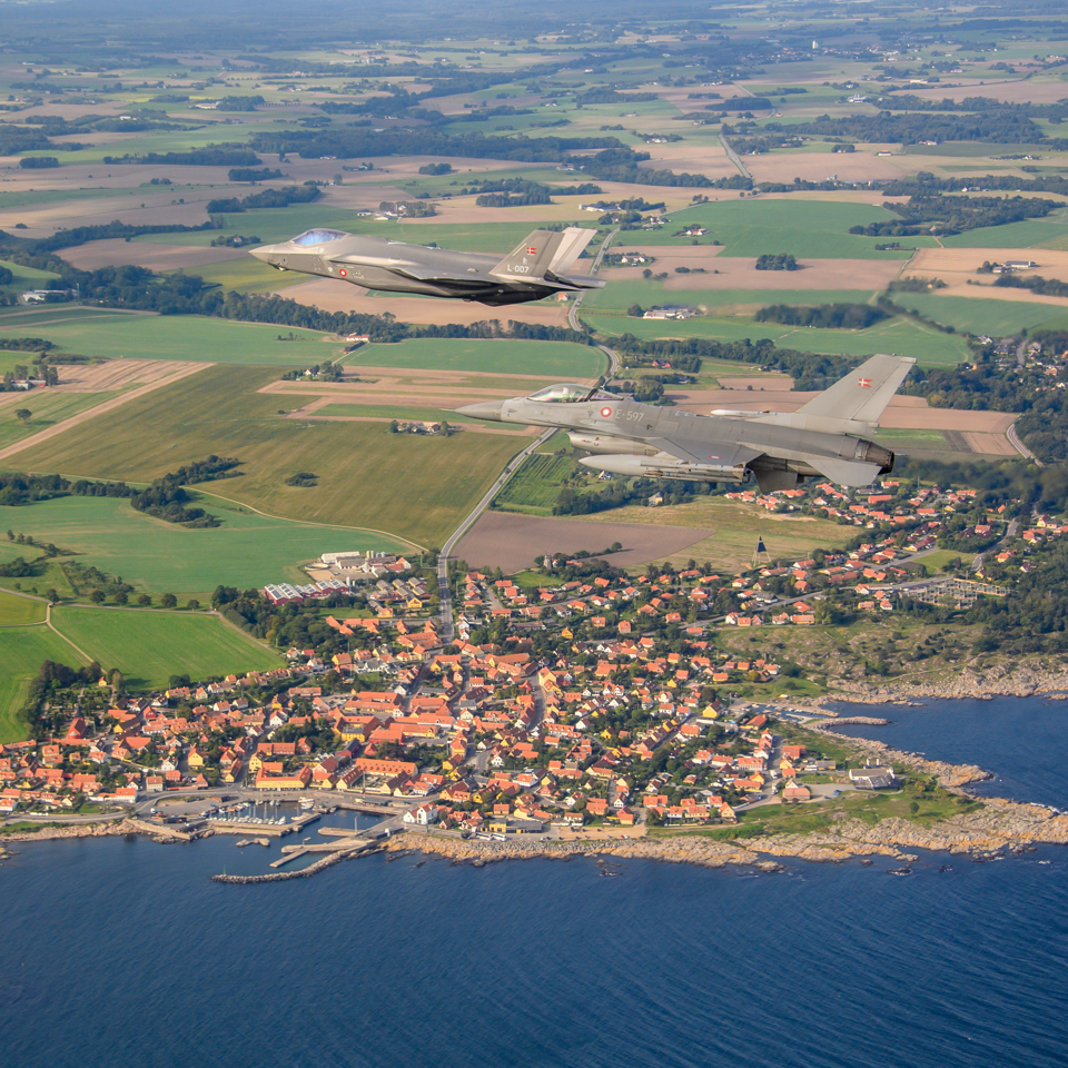 Two F 35 Flying Over Denmark 2000X2000px