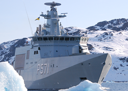 Patrol vessel HDMS Ejnar Mikkelsen in the Arctic.