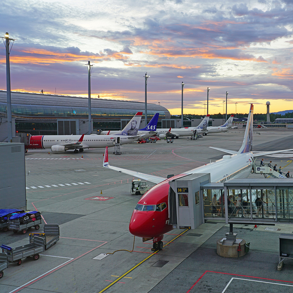 Airplanes At Oslo Airport 1000X1000px