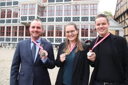 Medals for three Terma apprentices.